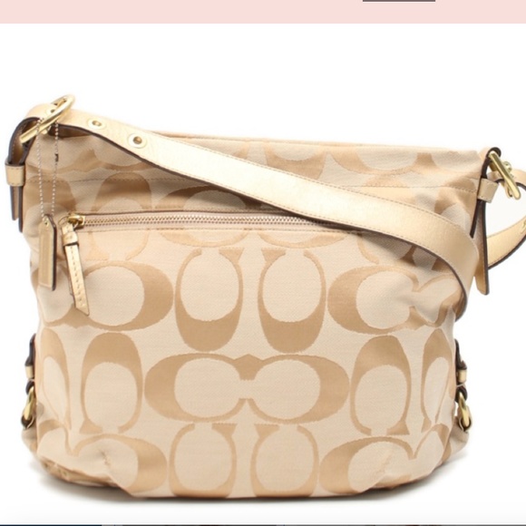 NEW Coach F15067 Soho Signature Duffle Shoulder Bag Tan/ Gold - Picture 15 of 17